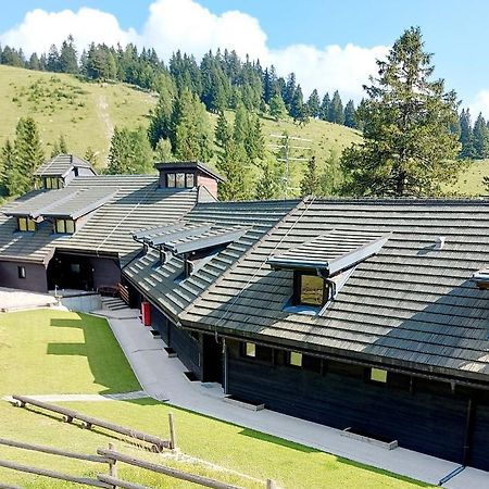 Apartma Krvavec - Cosy Mountain Retreat Церклье-на-Гореньскем Экстерьер фото