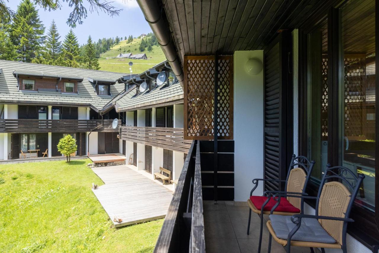 Apartma Krvavec - Cosy Mountain Retreat Церклье-на-Гореньскем Экстерьер фото